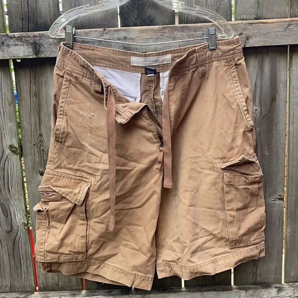Urban Up cargo shorts sz. 32